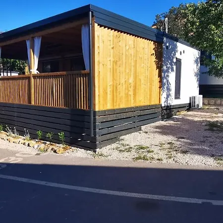 Mobile home KMZ Selce Extérieur photo