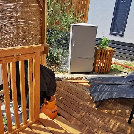Mobile home KMZ Selce Extérieur photo